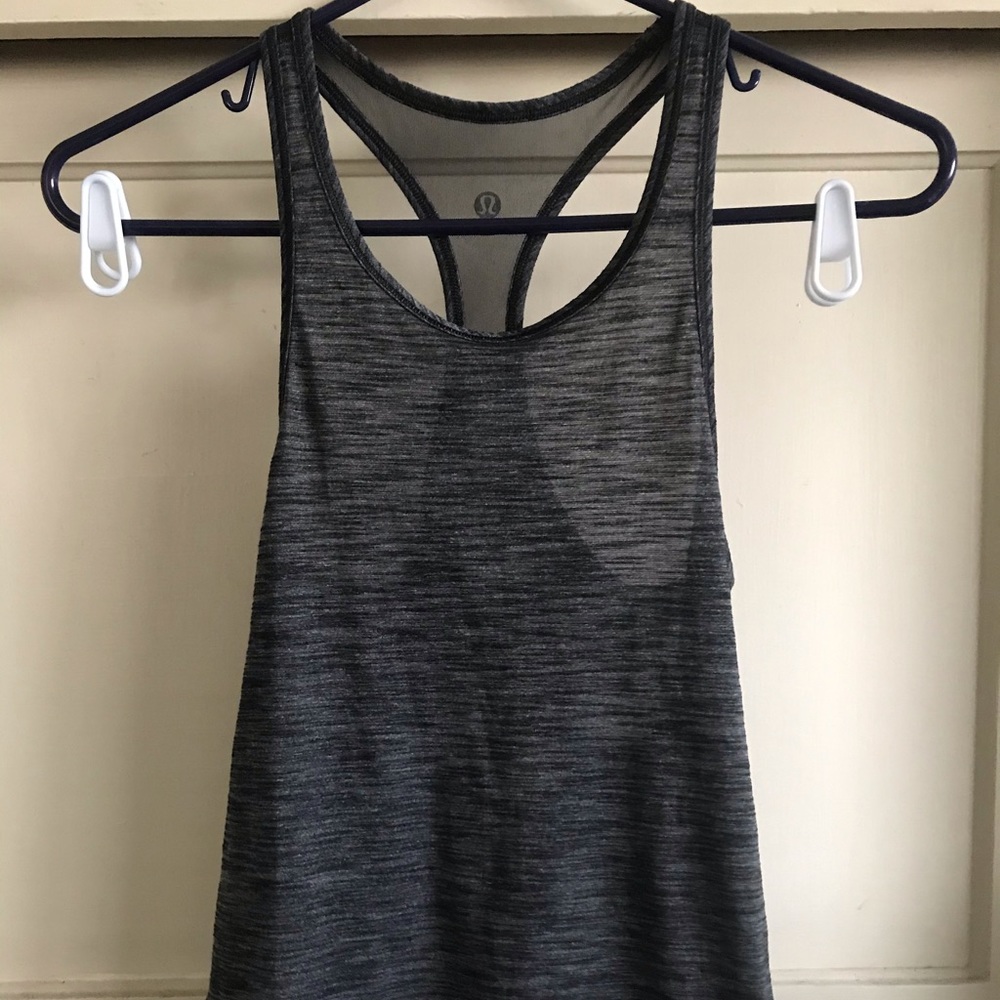 Lululemon Long Distance Tank - Picture 3 of 6